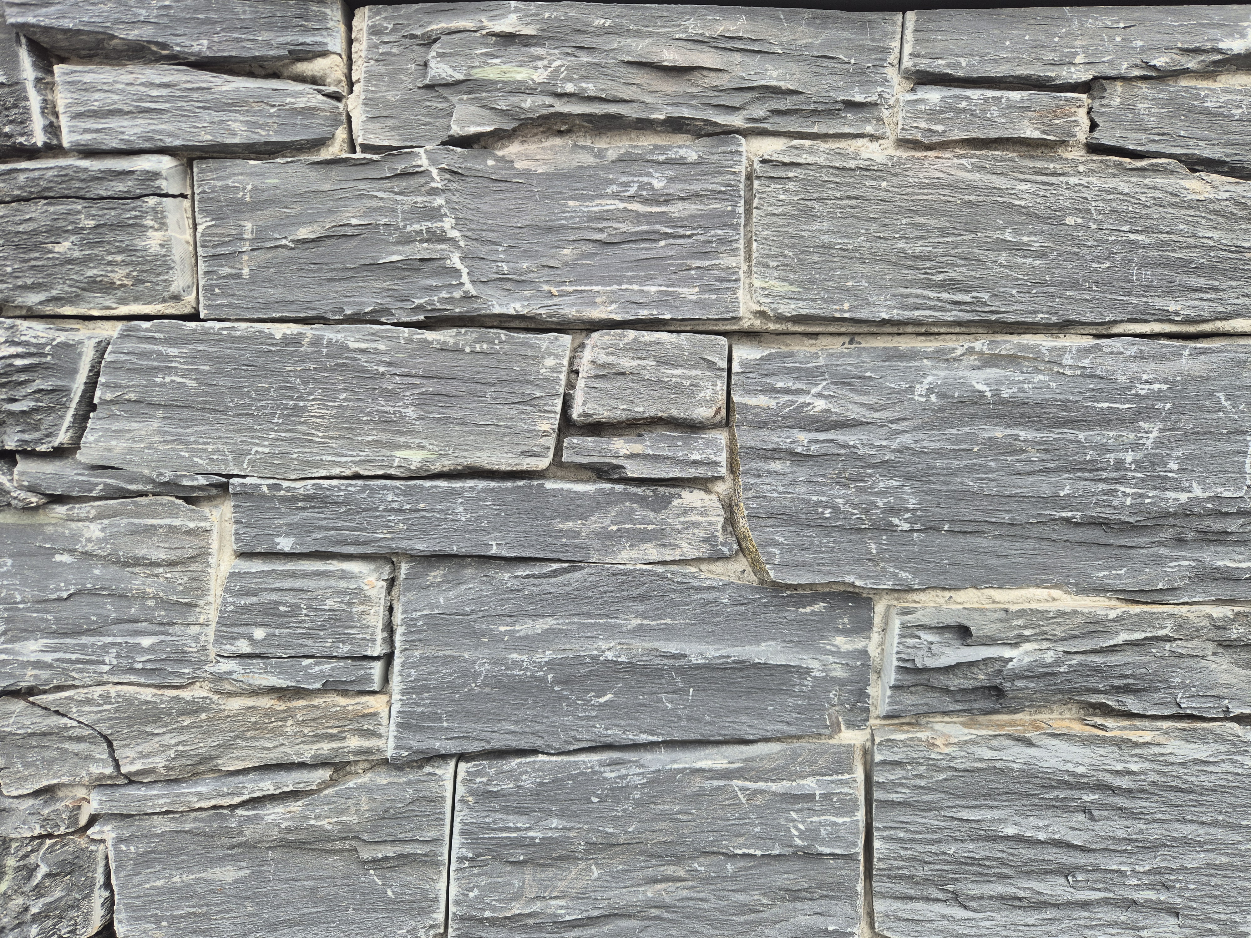 Classic - Stone Cladding PANELS and SLIPS