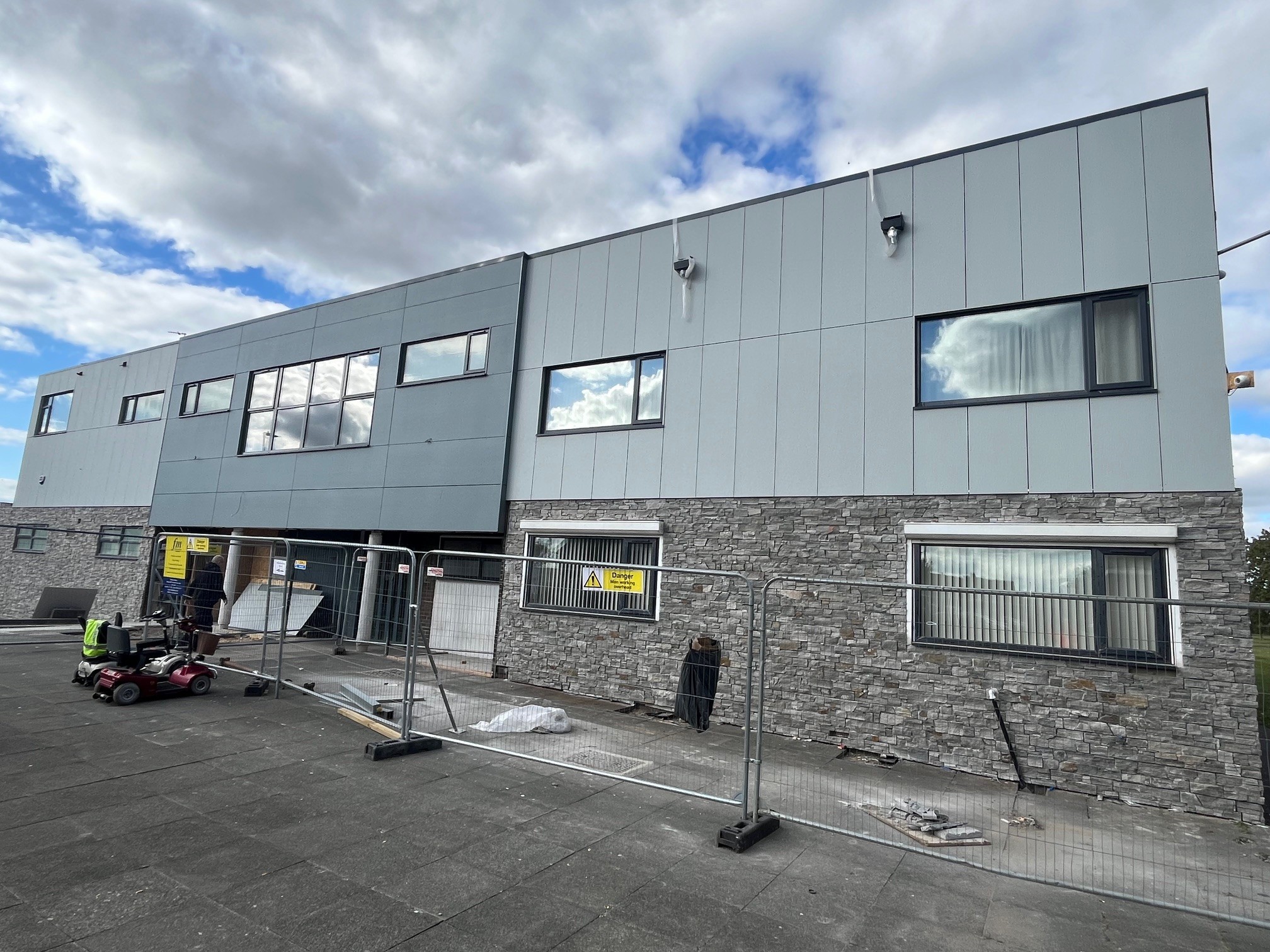 zclad-icelandic-grey-house